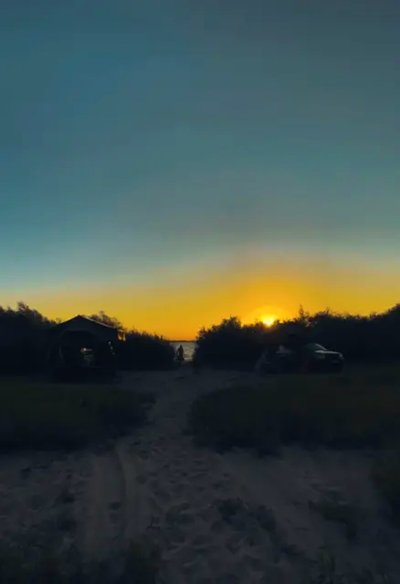 Piaszczysta plaża w Wylazłowie