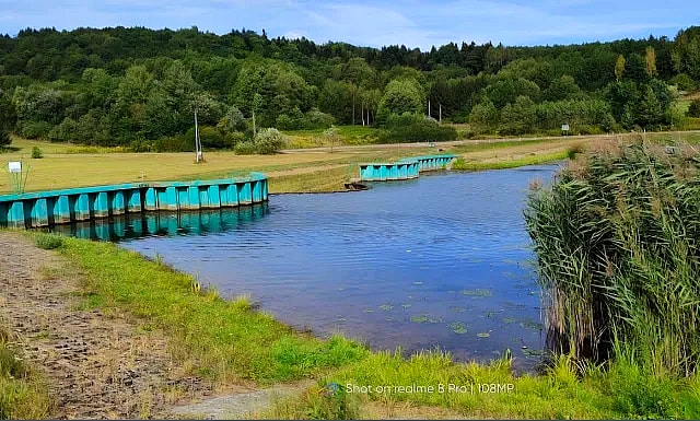 Foto: Zalaje bajo Blizną