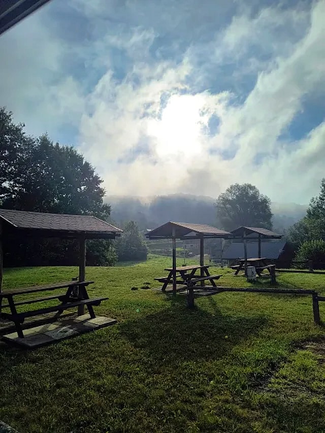 Foto: Puestos en Dobra nad Sanem
